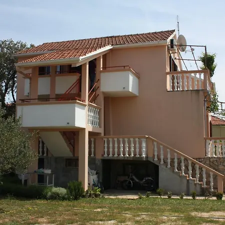 6197b Apartamento
